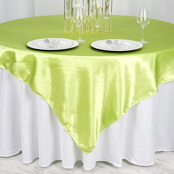 Create a Festive Ambiance with the Seamless Square Tablecloth