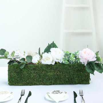 Green Rectangle Preserved Moss Metal Planter Box: A Fresh and Versatile Decoration