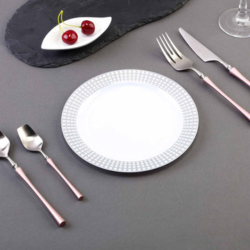 Convenience Meets Style with White Plastic Dessert Plates
