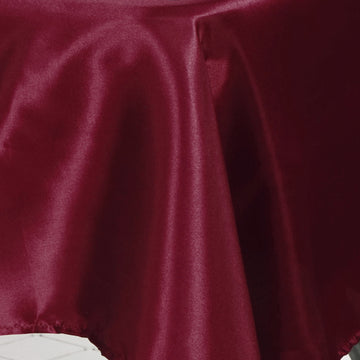 Create Unforgettable Memories with the Burgundy Seamless Satin Rectangular Tablecloth