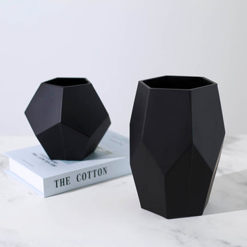 Elegant Matte Black Modern Geometric Flower Vases