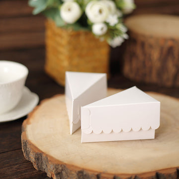 10 Pack White Single Slice Triangular Cake Boxes with Scalloped Top
